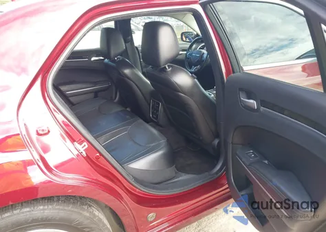 2016 Chrysler 300C z USA, uszkodzony, nr VIN 2C3CCAEG6GH189909